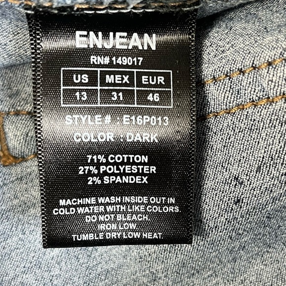 En Jean women’s Junior Size 13 Skinny Dark Washlights distressed - Picture 9 of 9